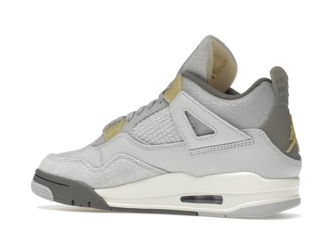 Vue 22 de Jordan 4 Retro SE Craft Photon Dust