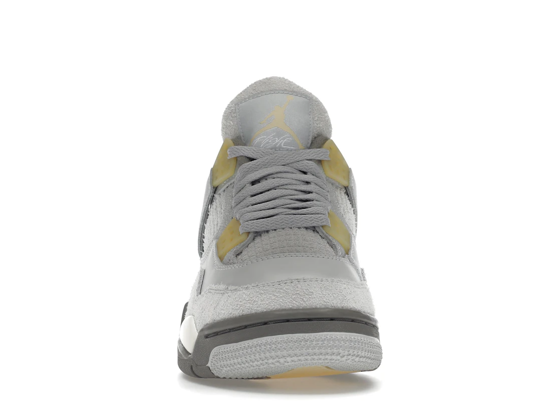 Vue 10 de Jordan 4 Retro SE Craft Photon Dust