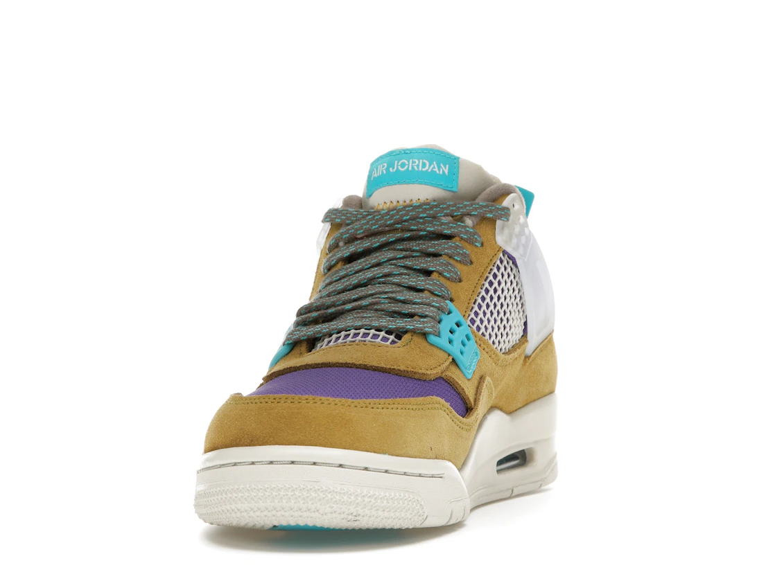 Vue 12 de Jordan 4 Retro SP 30th Anniversary Union Desert Moss