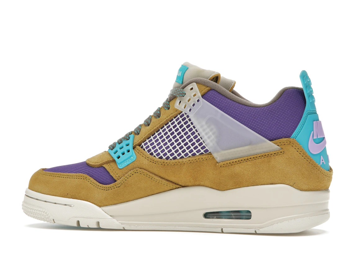 Vue 21 de Jordan 4 Retro SP 30th Anniversary Union Desert Moss