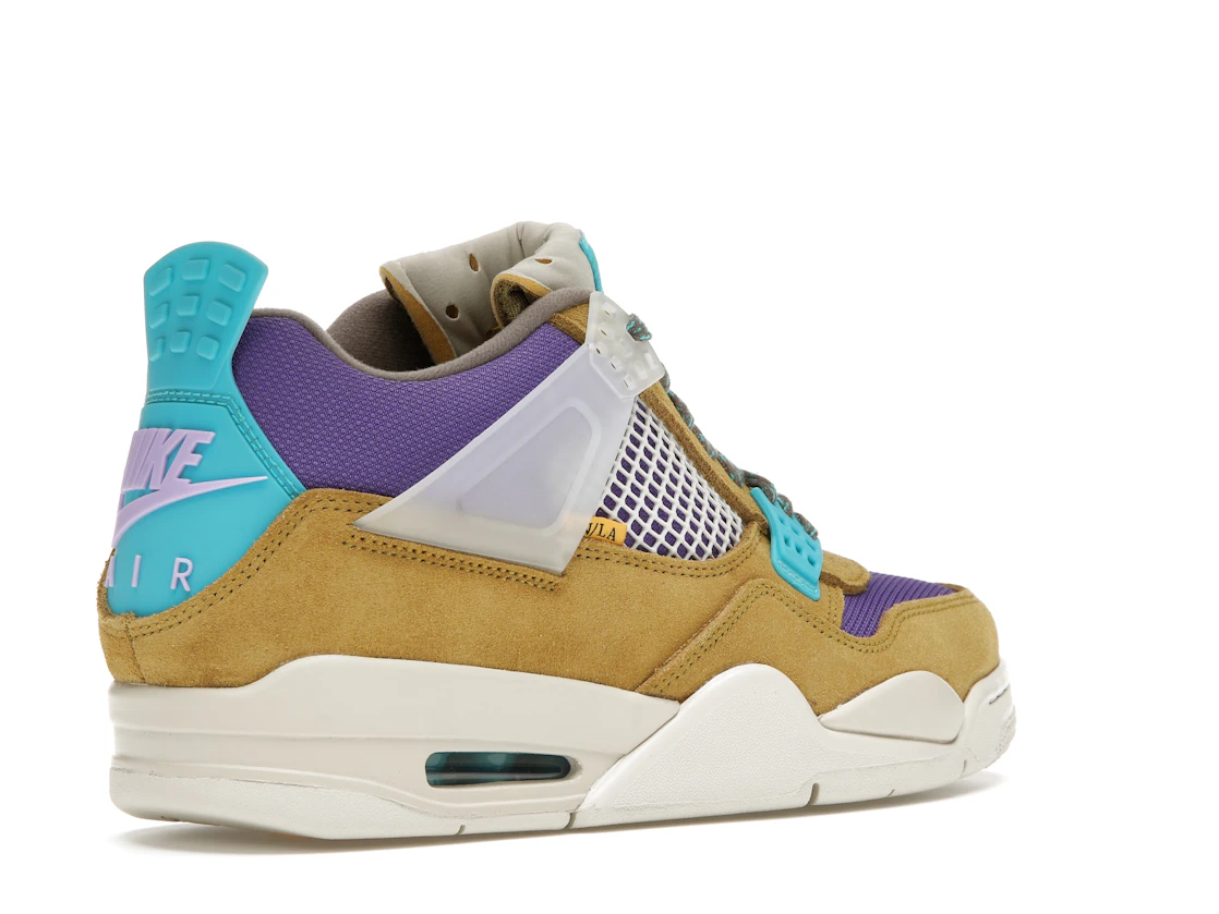 Vue 33 de Jordan 4 Retro SP 30th Anniversary Union Desert Moss