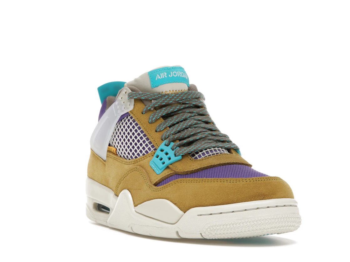 Vue 7 de Jordan 4 Retro SP 30th Anniversary Union Desert Moss