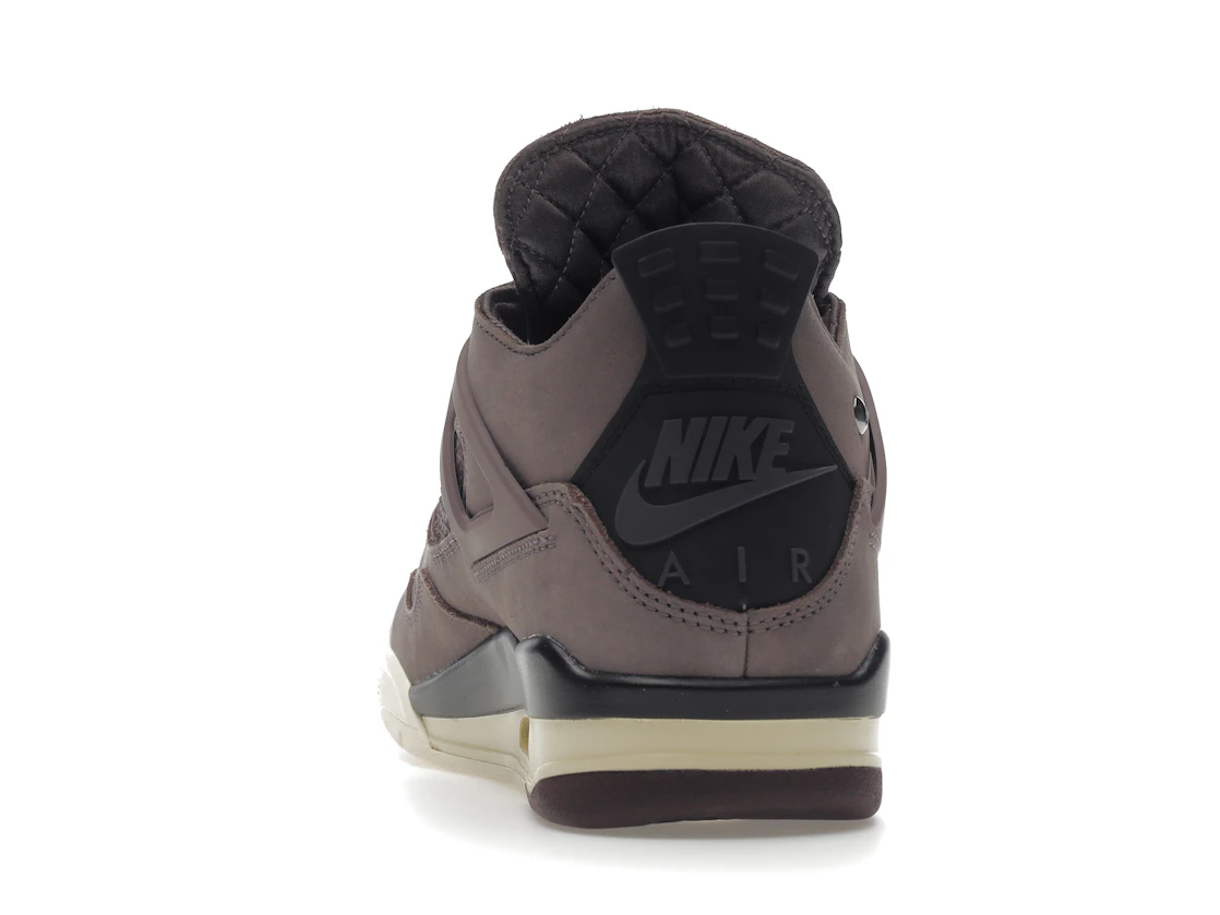 Vue 27 de Jordan 4 Retro SP A Ma Maniére Violet Ore