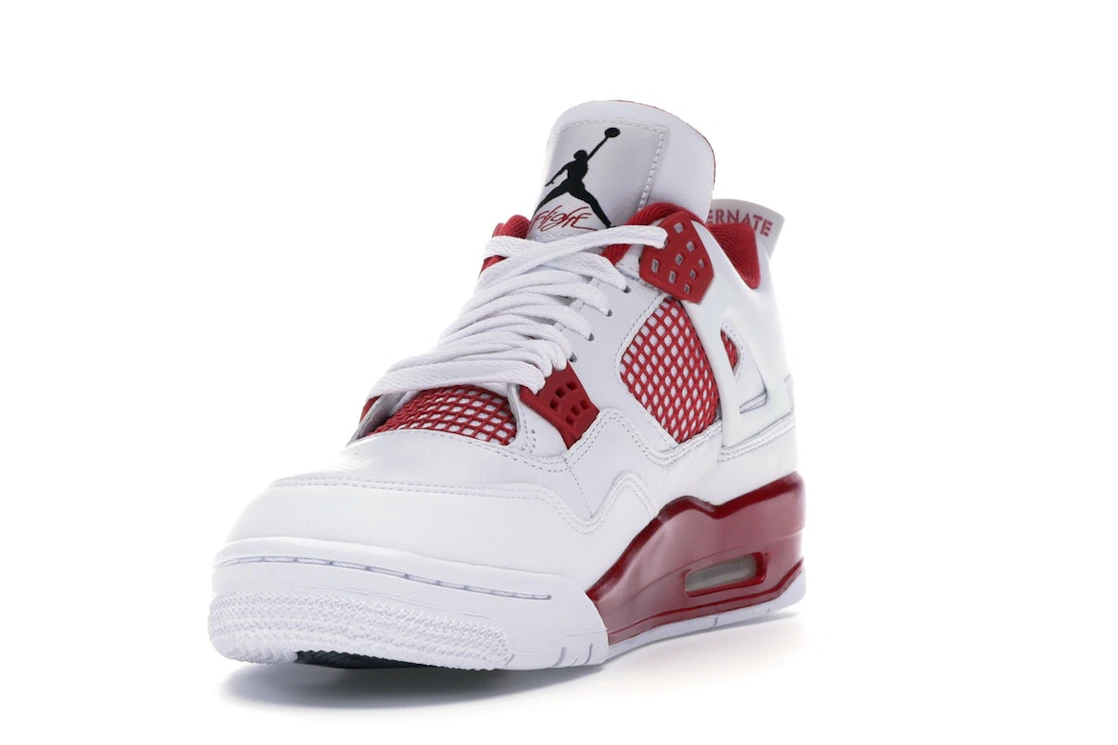 Vue 13 de Jordan 4 Retro Alternate 89