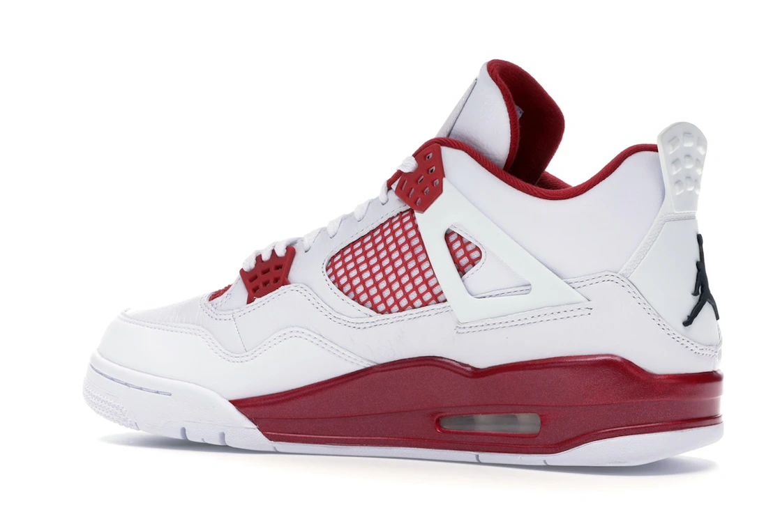 Vue 22 de Jordan 4 Retro Alternate 89