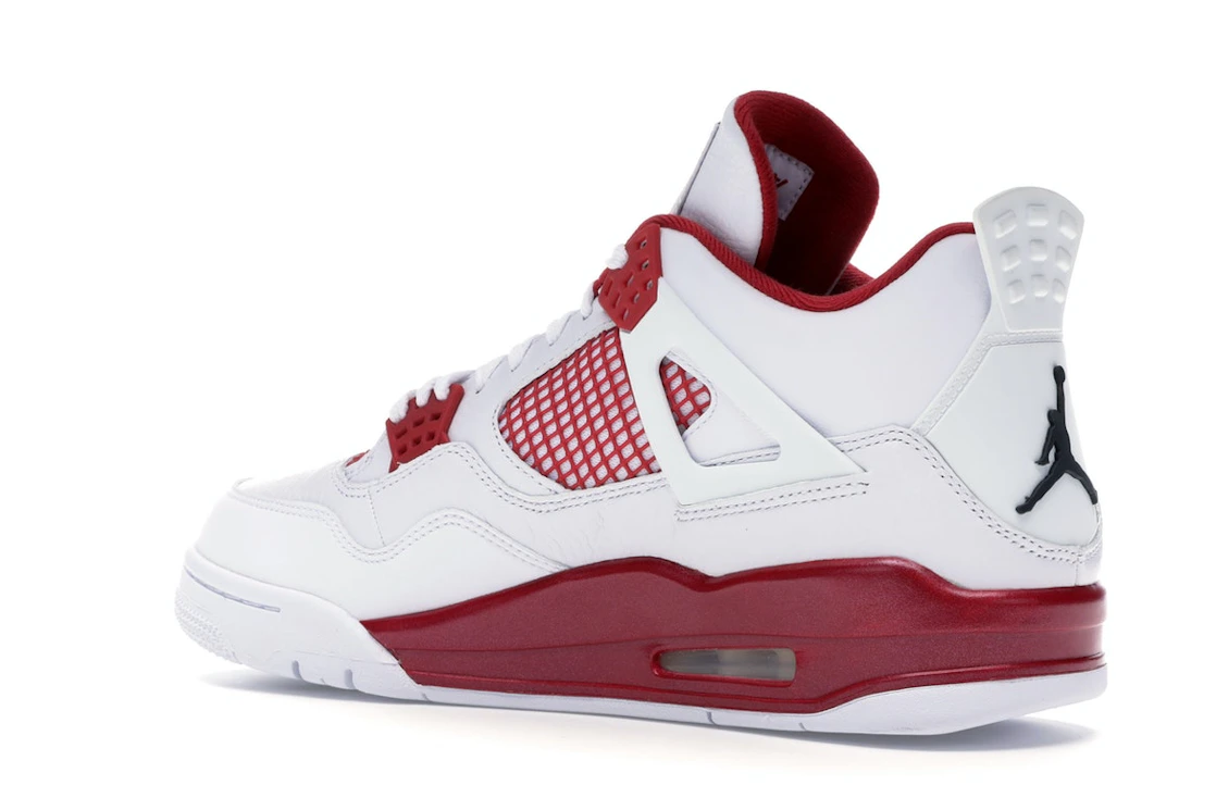 Vue 23 de Jordan 4 Retro Alternate 89