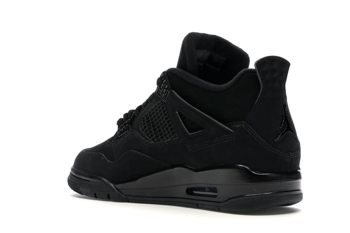Vue 23 de Jordan 4 Retro Black Cat (2020)