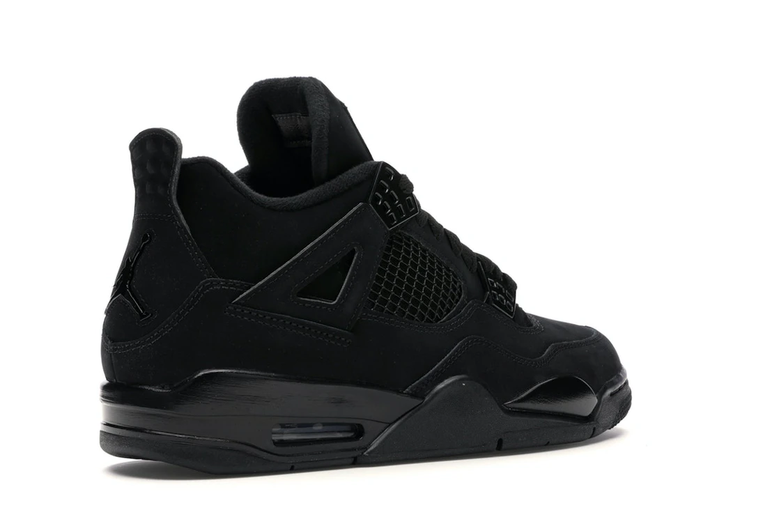 Vue 33 de Jordan 4 Retro Black Cat (2020)