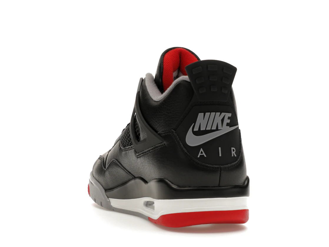 Vue 26 de Jordan 4 Retro Bred Reimagined