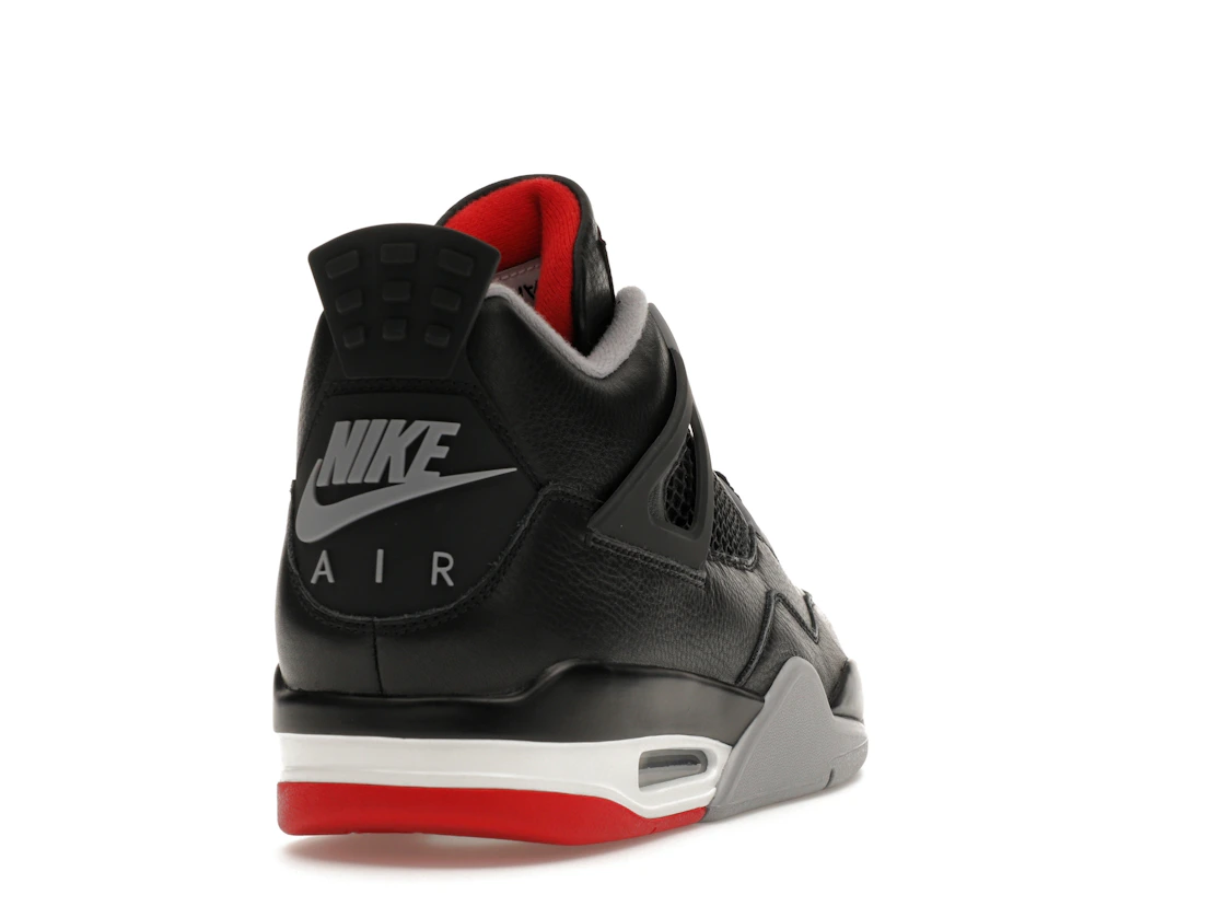 Vue 30 de Jordan 4 Retro Bred Reimagined