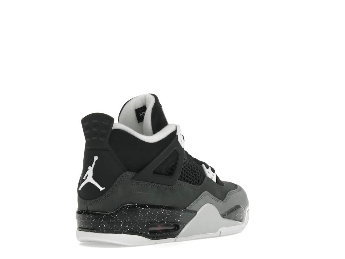 Vue 32 de Jordan 4 Retro Fear (2024) (GS)