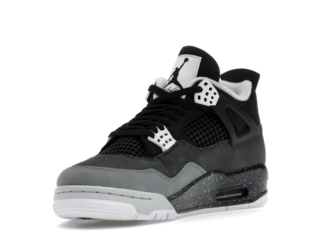 Vue 14 de Jordan 4 Retro Fear (2024)