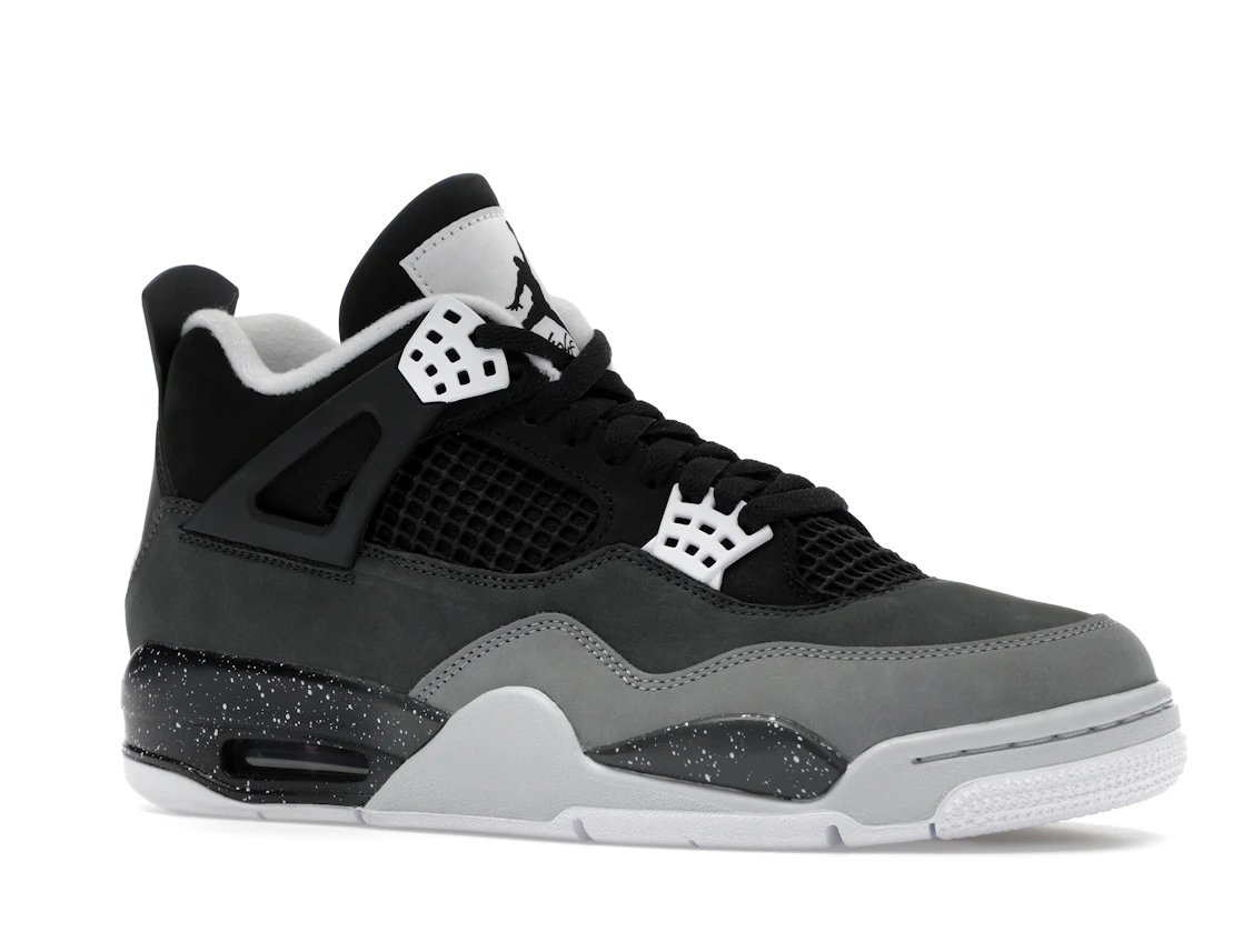 Vue 4 de Jordan 4 Retro Fear (2024)