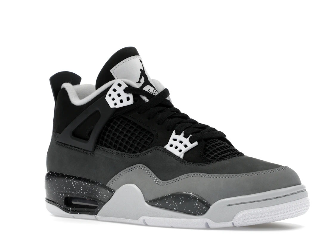 Vue 5 de Jordan 4 Retro Fear (2024)