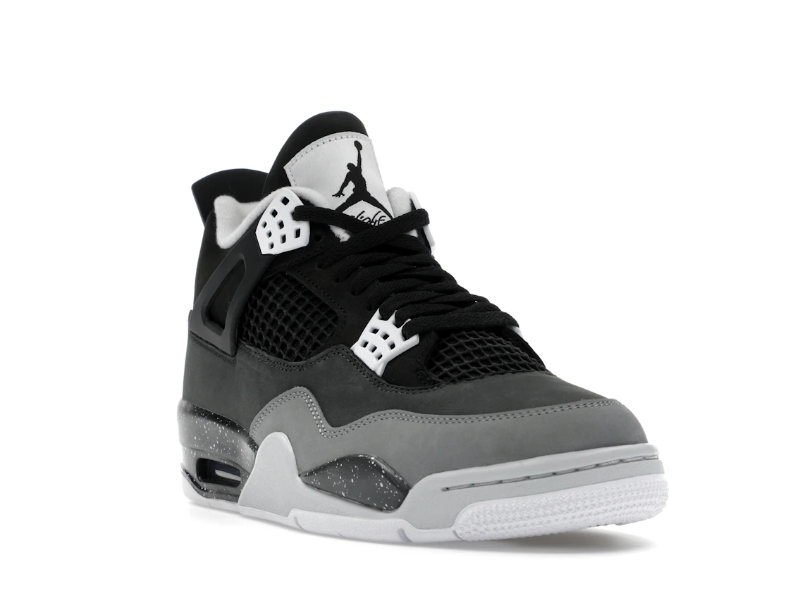 Vue 7 de Jordan 4 Retro Fear (2024)