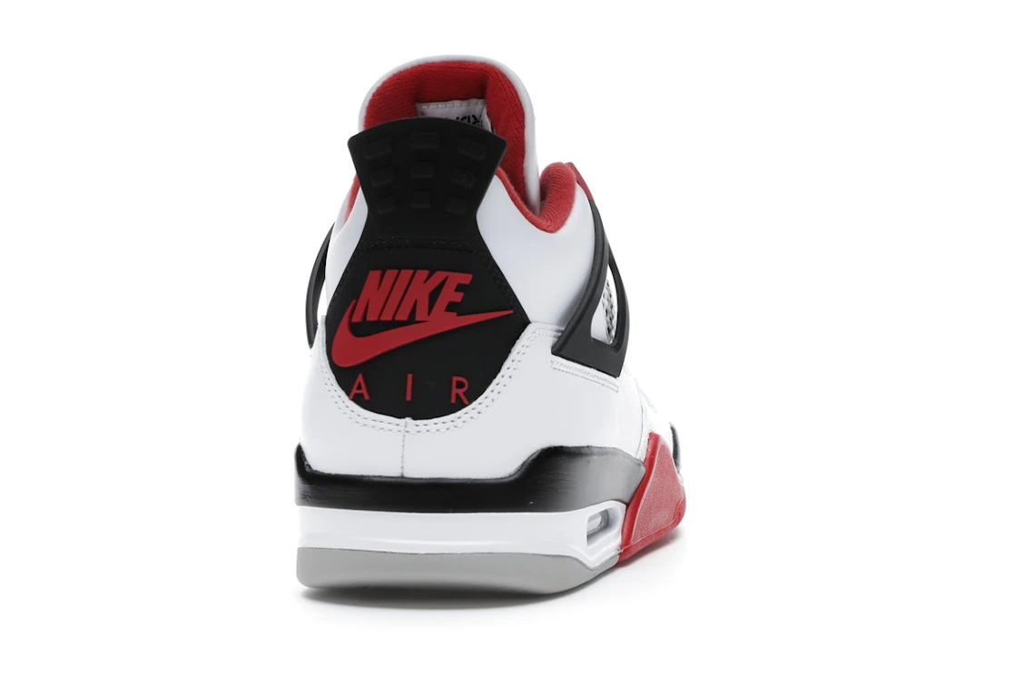 Vue 29 de Jordan 4 Retro Fire Red (2020)
