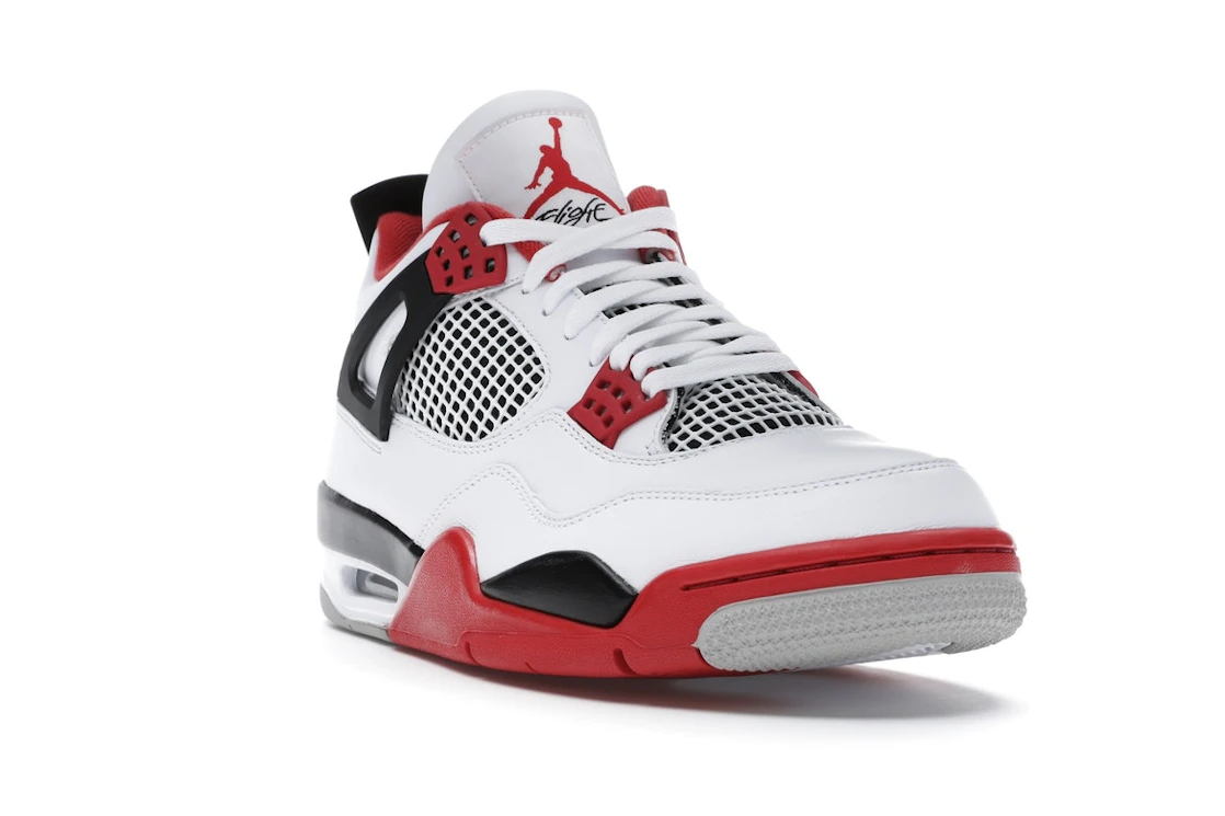 Vue 7 de Jordan 4 Retro Fire Red (2020)