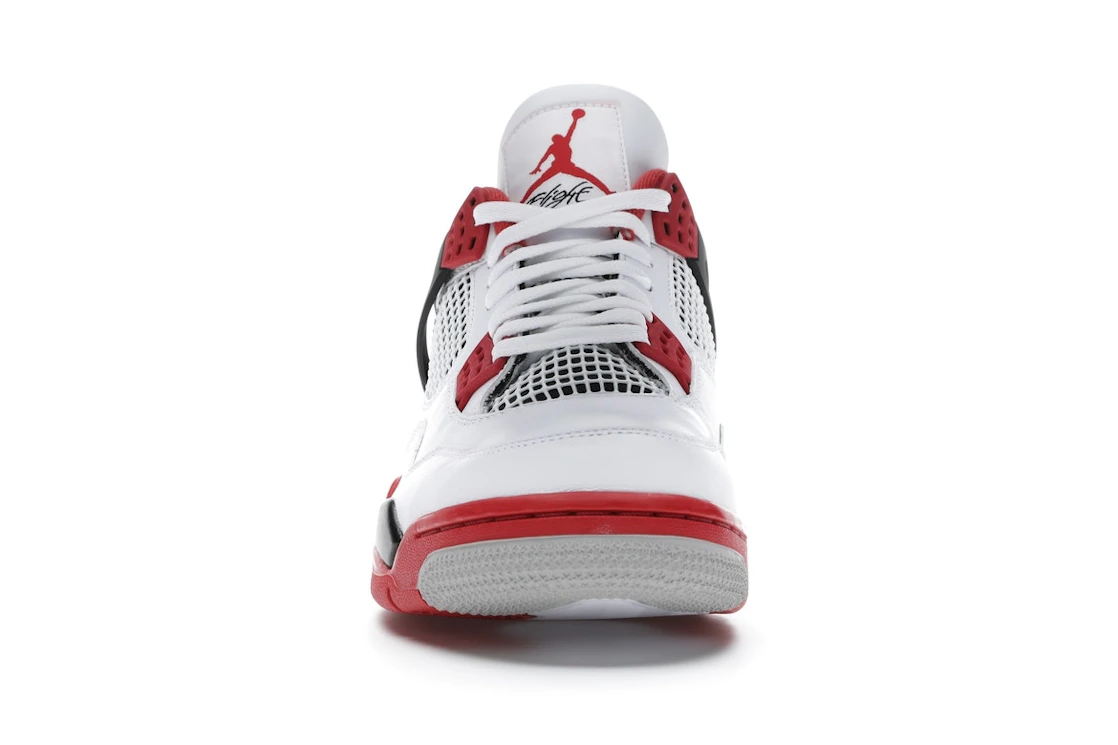 Vue 10 de Jordan 4 Retro Fire Red (2020)