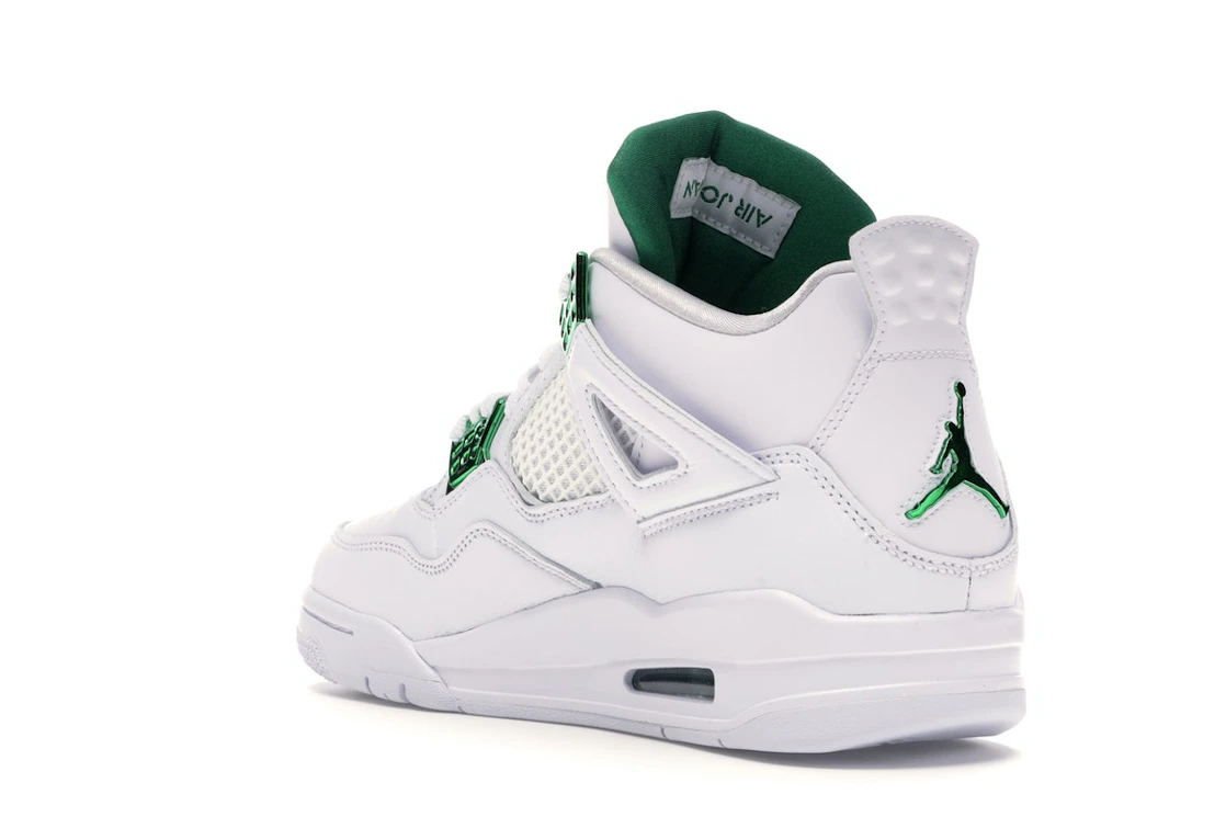 Vue 24 de Jordan 4 Retro Metallic Green
