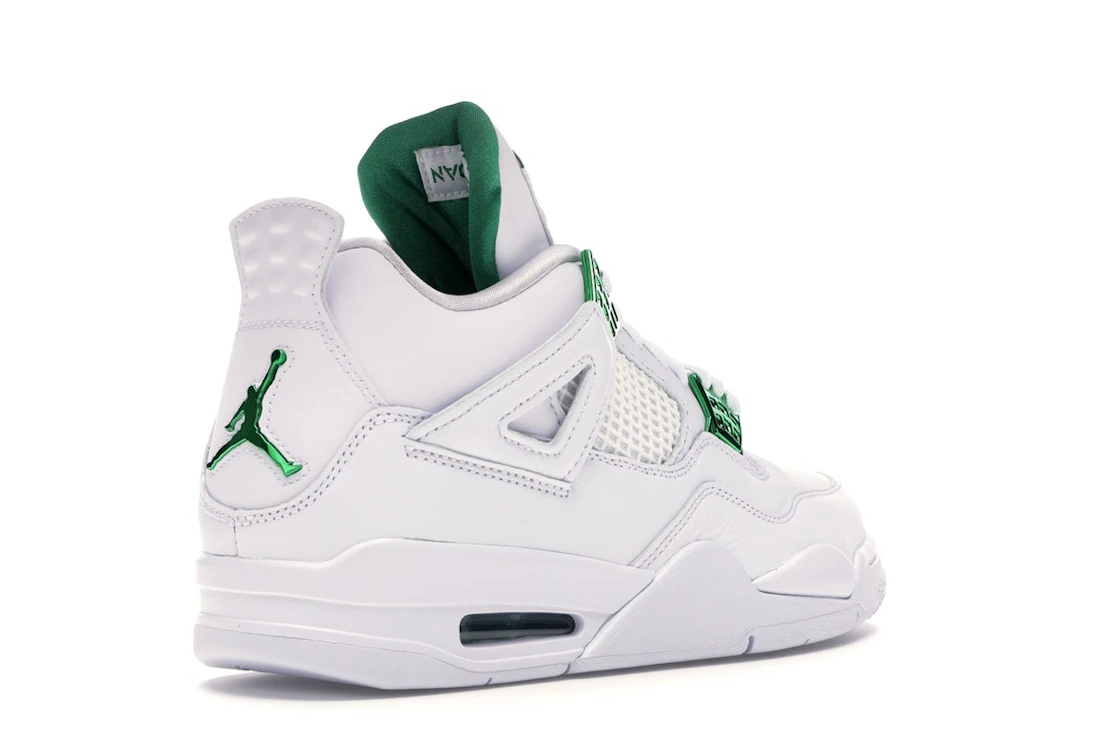 Vue 32 de Jordan 4 Retro Metallic Green