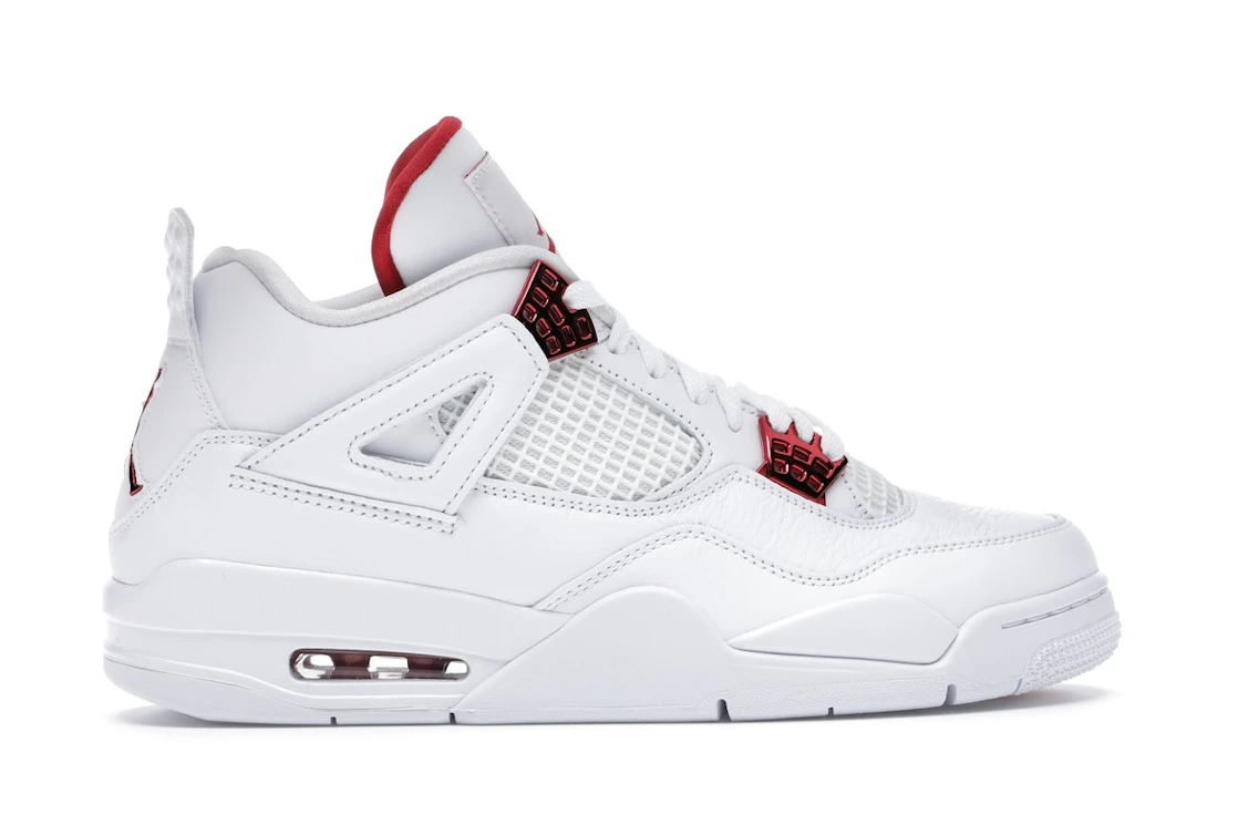 Vue 36 de Jordan 4 Retro Metallic Red