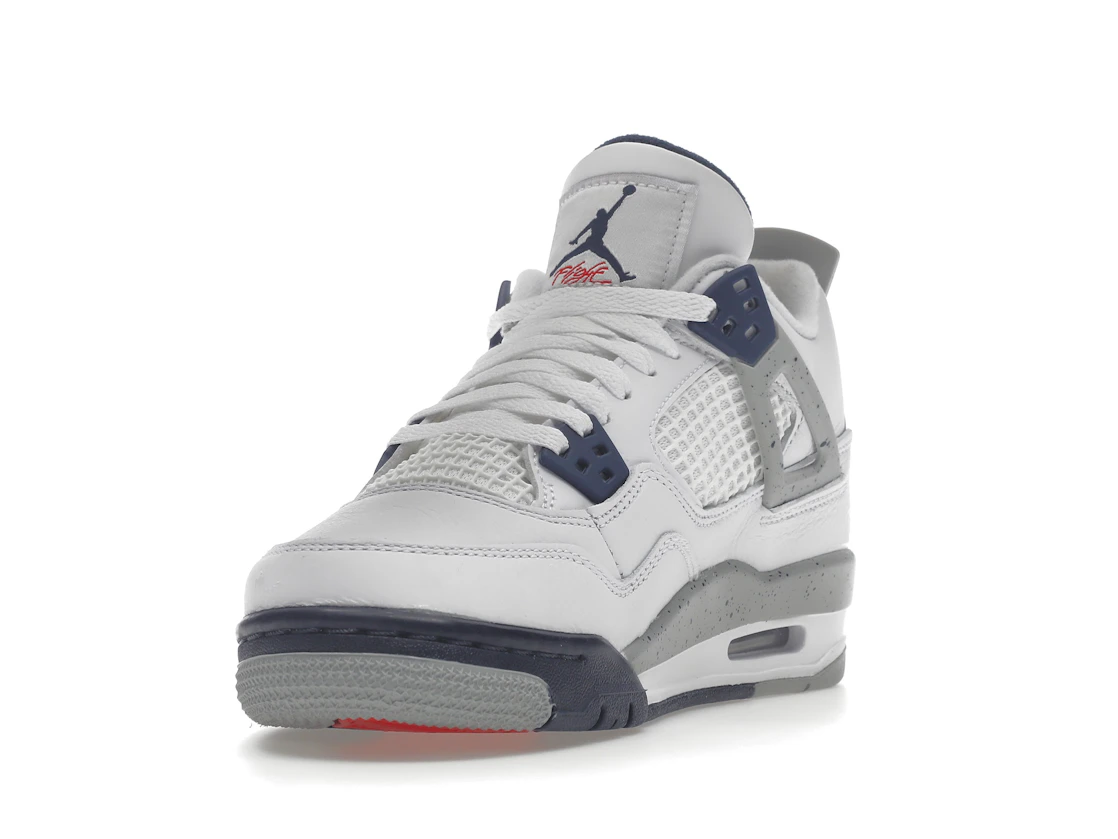 Vue 13 de Jordan 4 Retro Midnight Navy (GS)