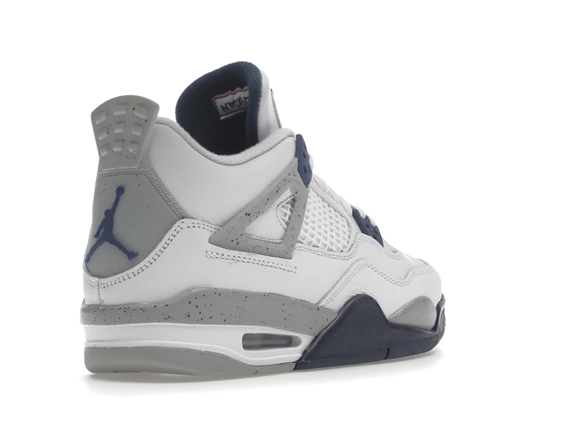 Vue 32 de Jordan 4 Retro Midnight Navy (GS)