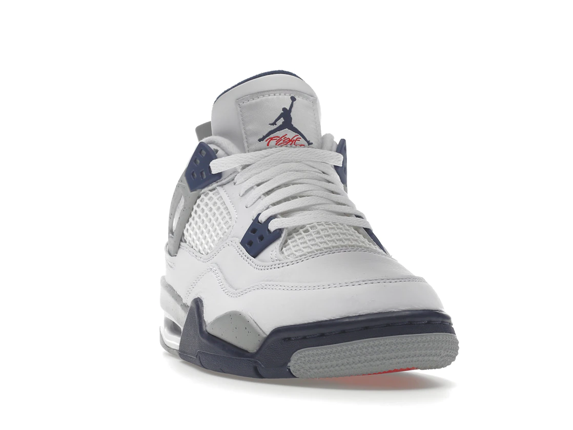 Vue 8 de Jordan 4 Retro Midnight Navy (GS)