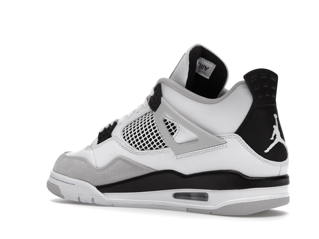 Vue 23 de Jordan 4 Retro Military Black