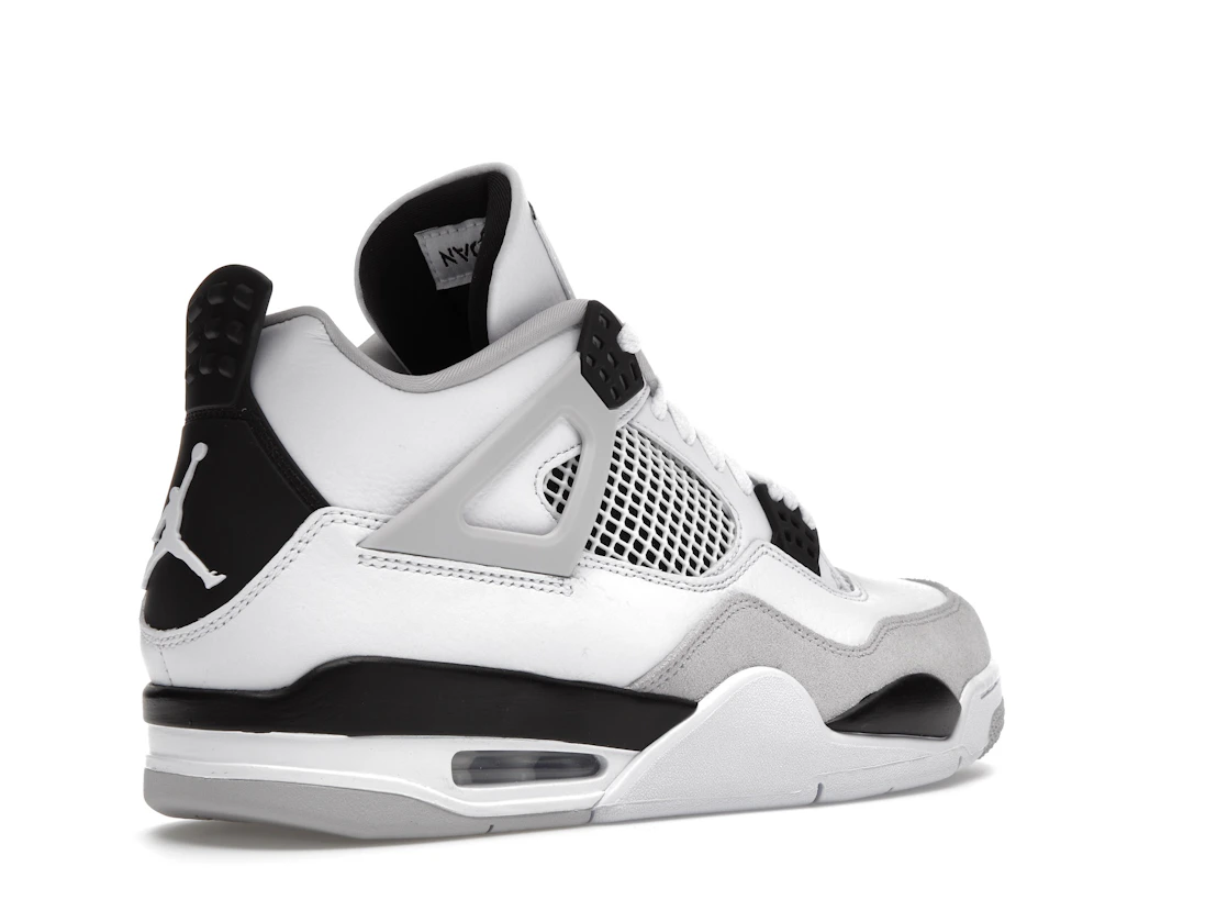 Vue 33 de Jordan 4 Retro Military Black