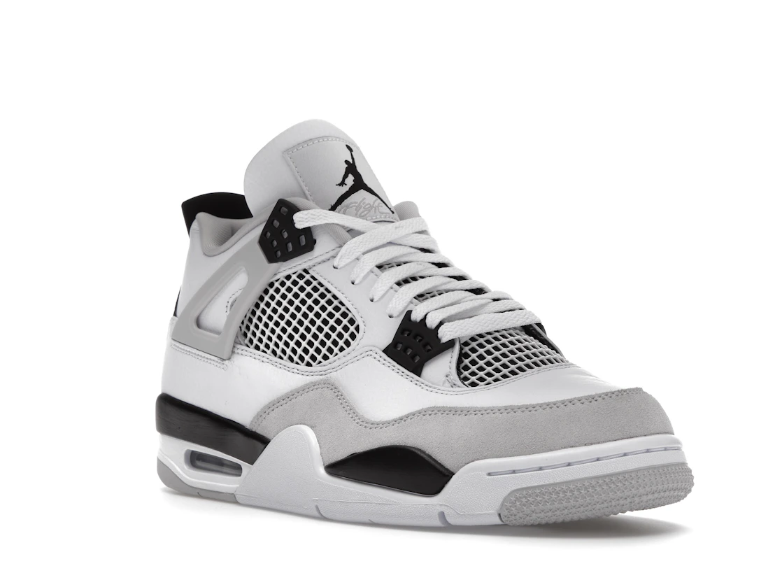 Vue 6 de Jordan 4 Retro Military Black
