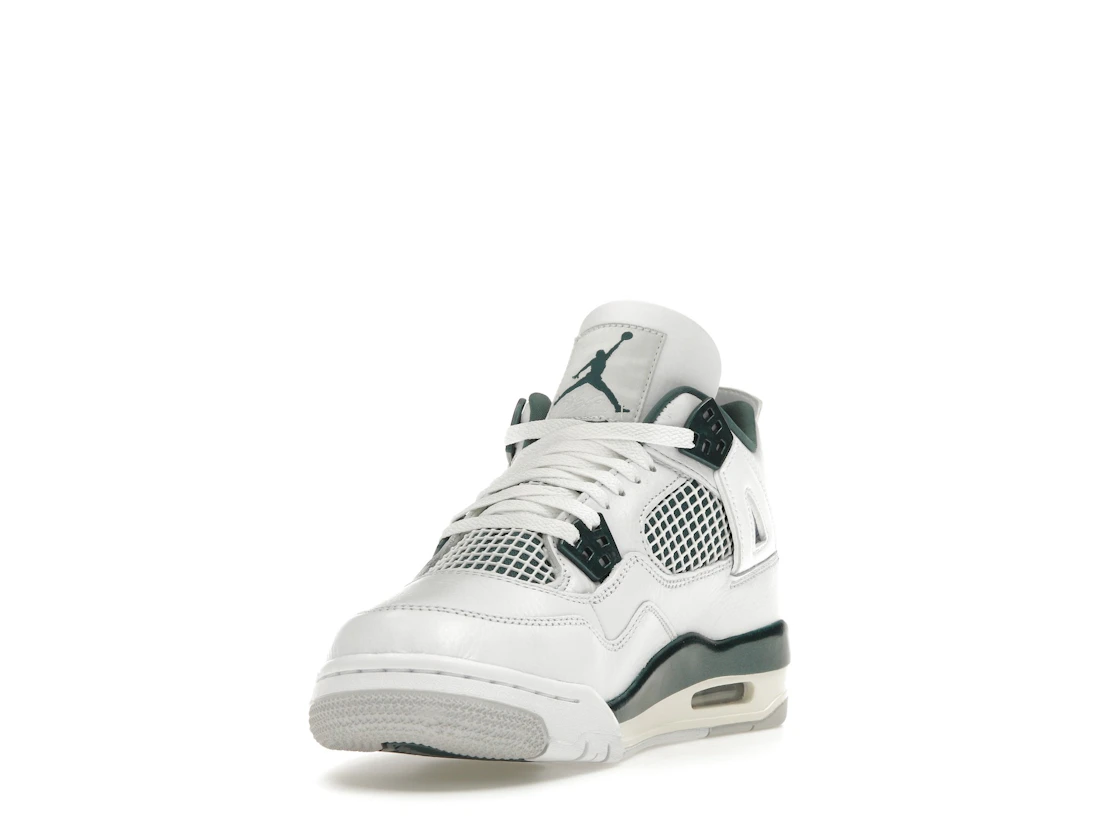 Vue 13 de Jordan 4 Retro Oxidized Green (GS)