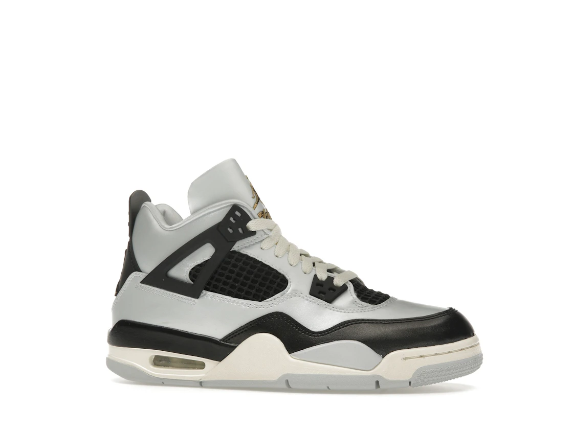 Vue 3 de Jordan 4 Retro Platinum Gold (GS)