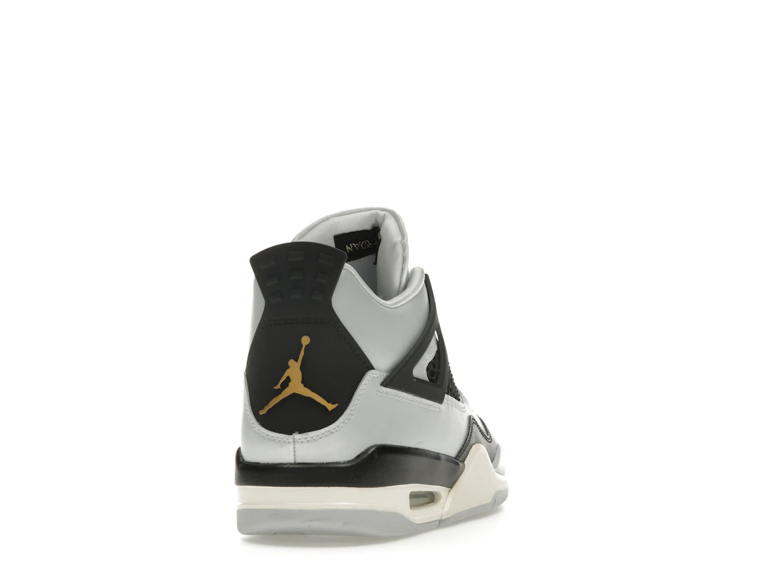 Vue 30 de Jordan 4 Retro Platinum Gold (GS)