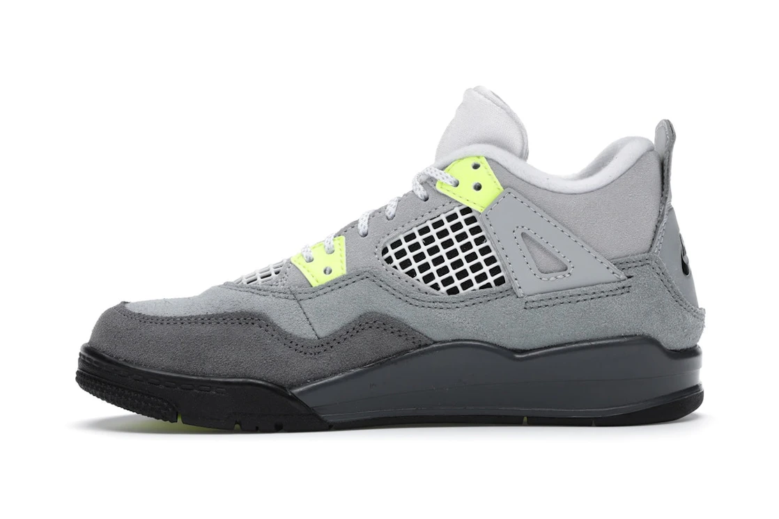 Vue 19 de Jordan 4 Retro SE 95 Neon (PS)