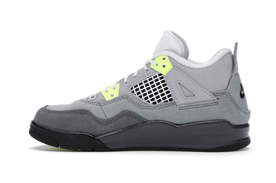 Vue 20 de Jordan 4 Retro SE 95 Neon (PS)