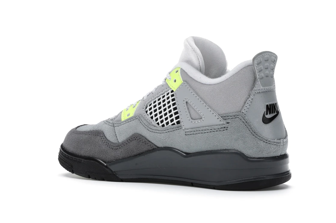 Vue 23 de Jordan 4 Retro SE 95 Neon (PS)