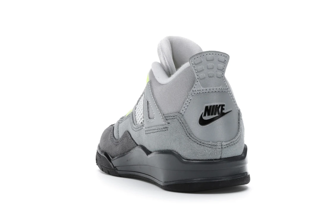 Vue 26 de Jordan 4 Retro SE 95 Neon (PS)