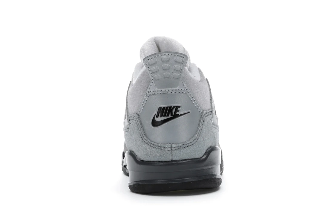 Vue 28 de Jordan 4 Retro SE 95 Neon (PS)