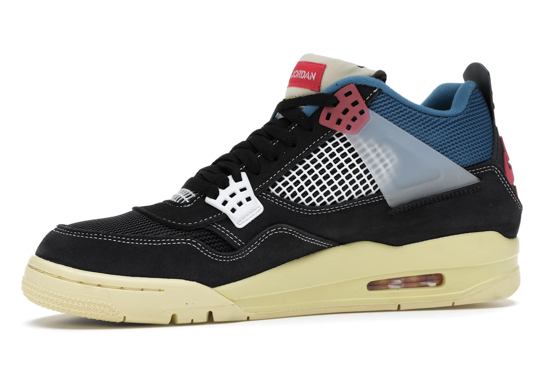 Vue 17 de Jordan 4 Retro Union Off Noir