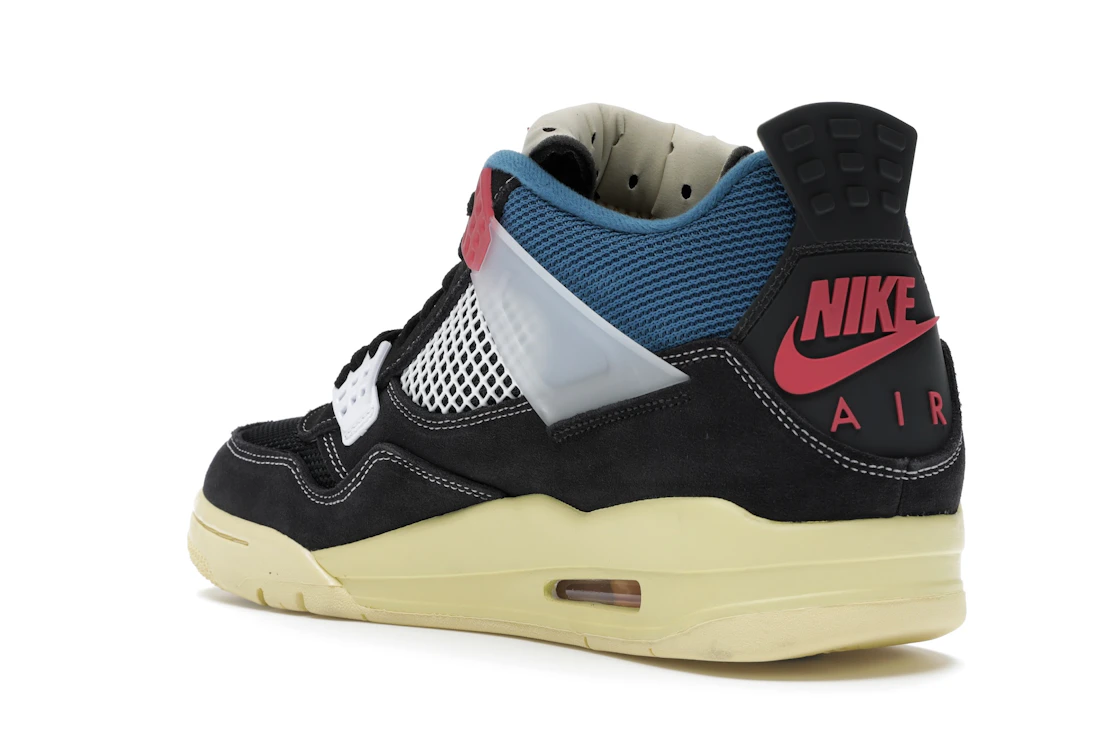 Vue 24 de Jordan 4 Retro Union Off Noir