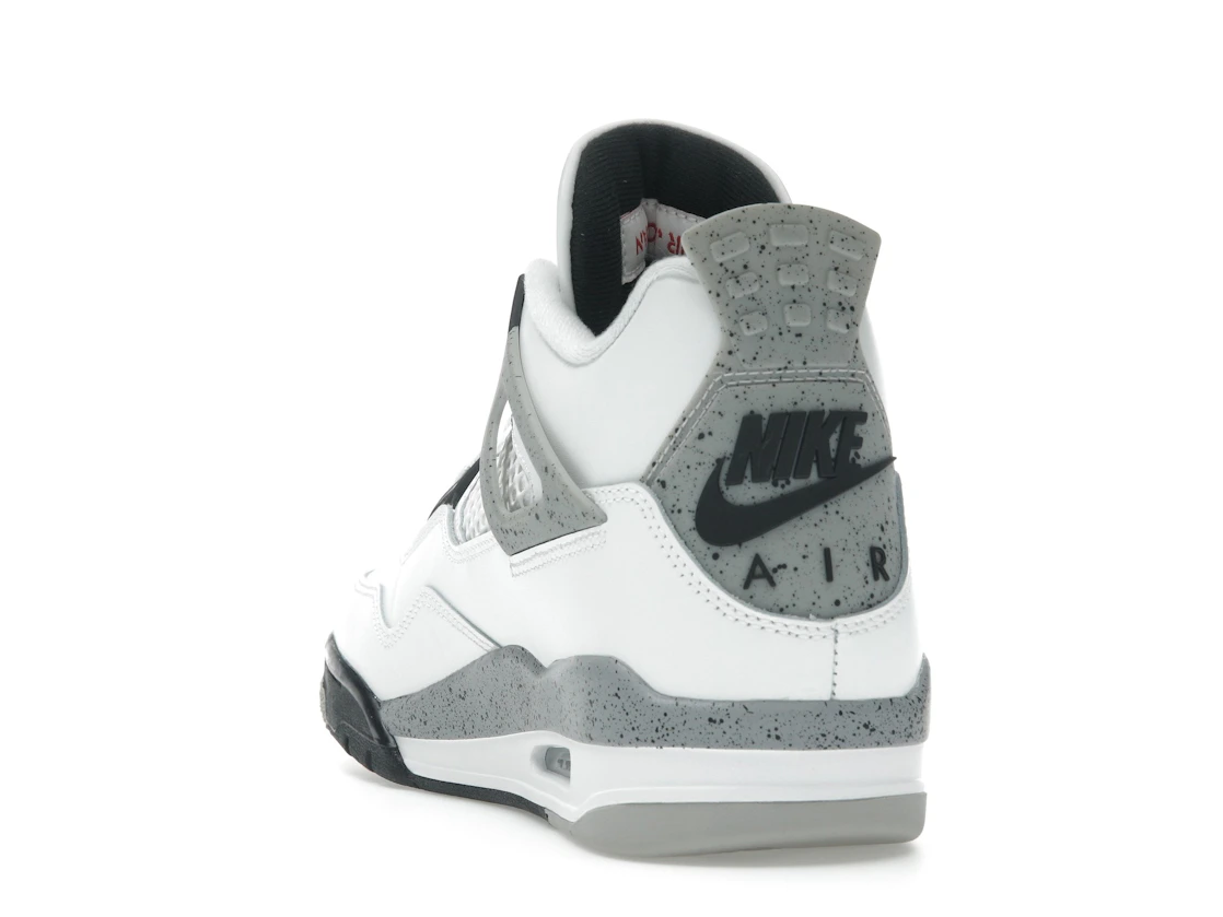 Vue 26 de Jordan 4 Retro White Cement (2025)