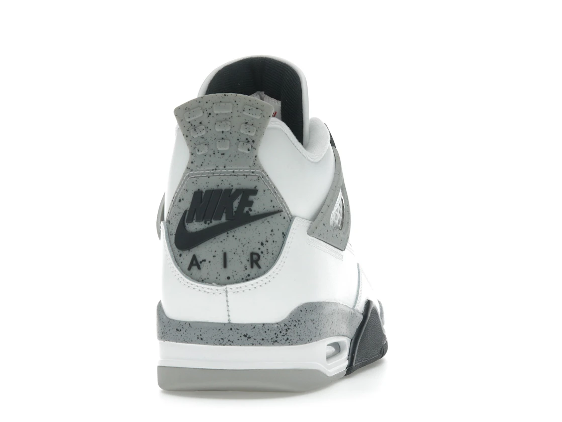 Vue 29 de Jordan 4 Retro White Cement (2025)