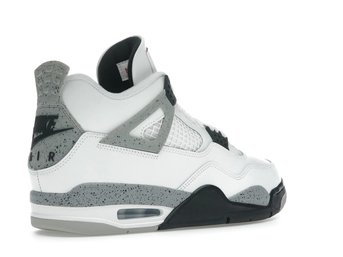 Vue 33 de Jordan 4 Retro White Cement (2025)