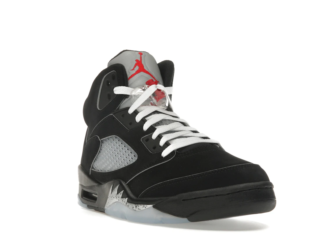 Vue 7 de Jordan 5 Retro OG Black Metallic Reimagined