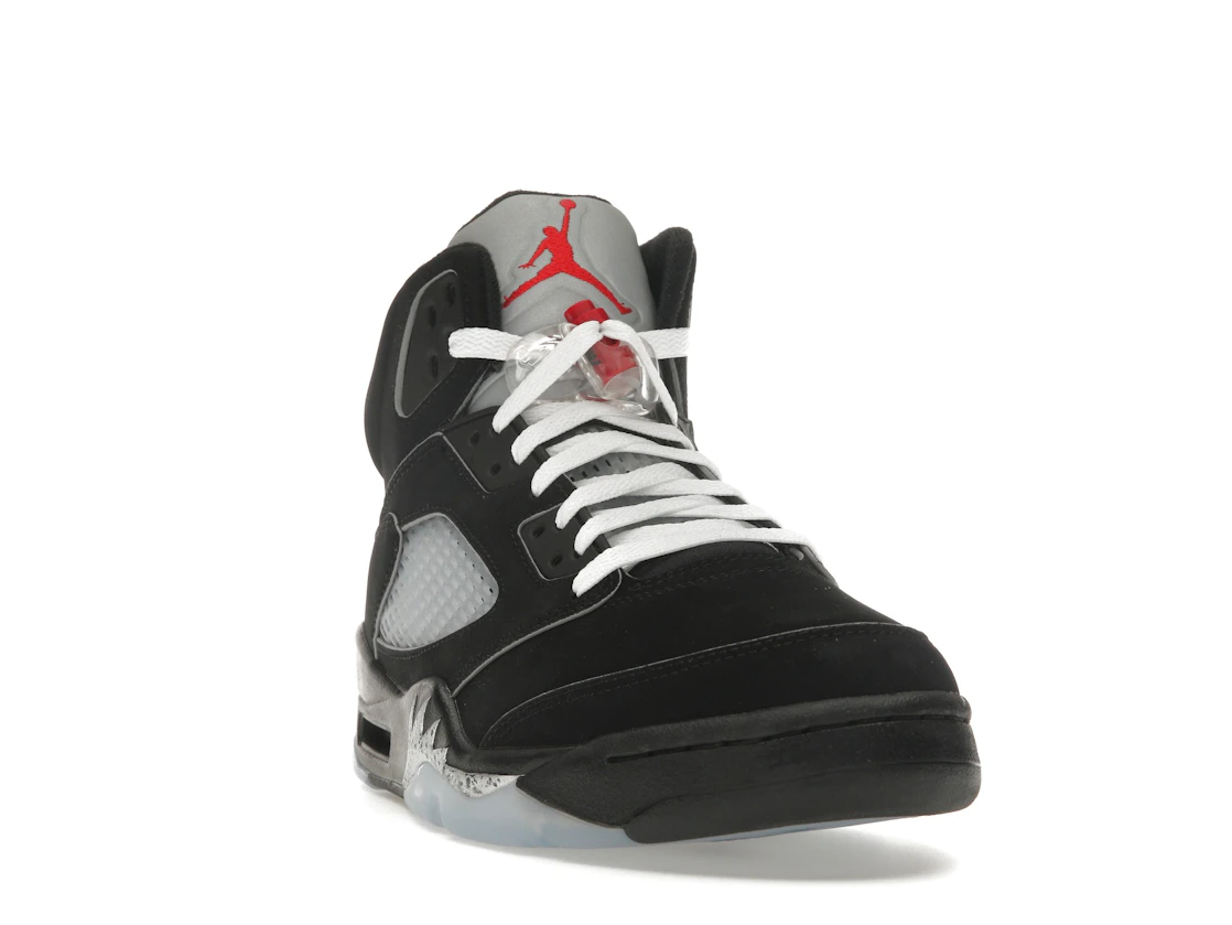 Vue 8 de Jordan 5 Retro OG Black Metallic Reimagined