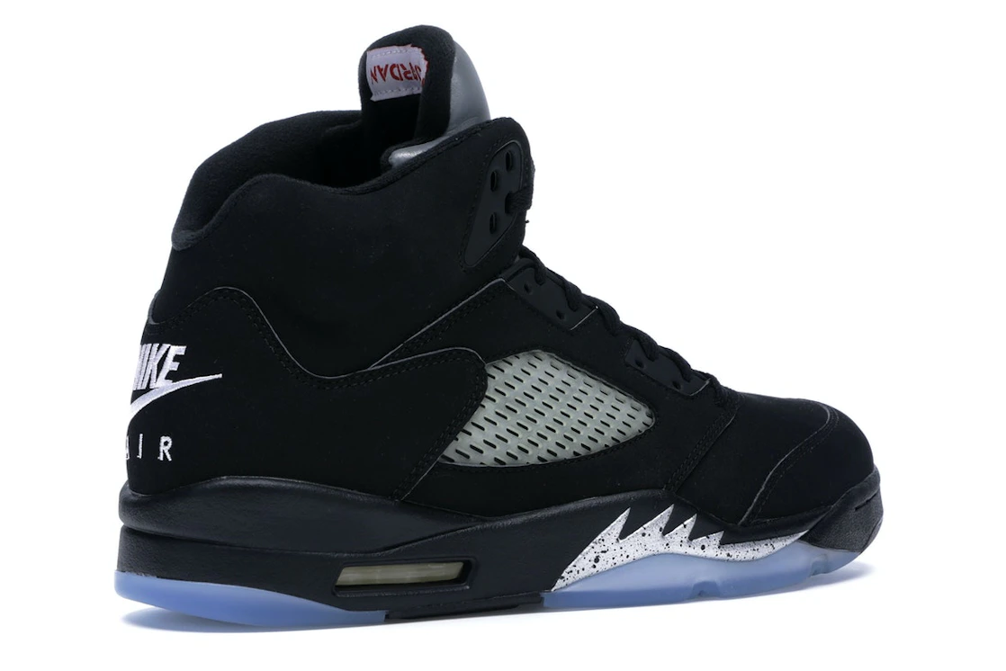 Vue 34 de Jordan 5 Retro Black Metallic (2016)