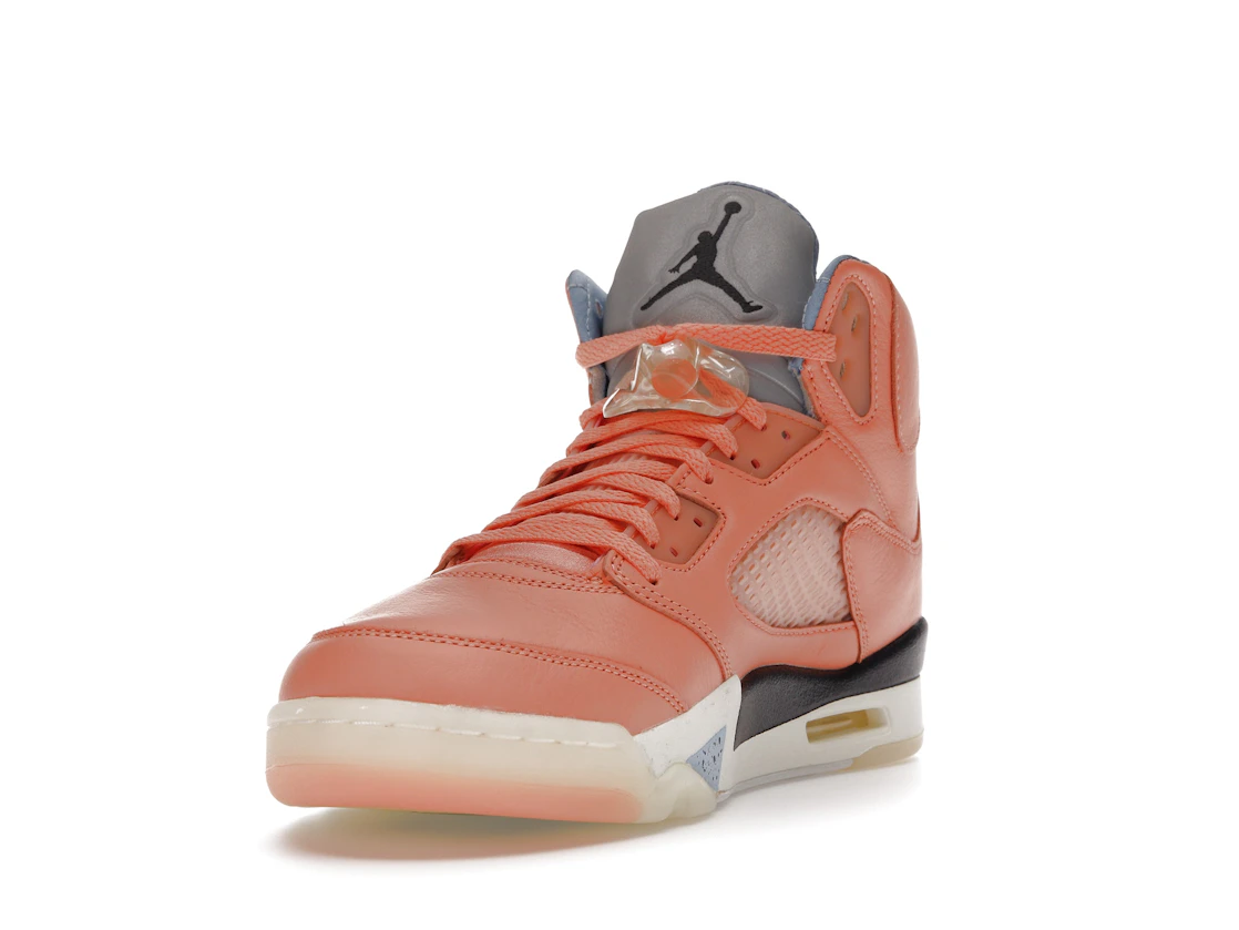 Vue 13 de Jordan 5 Retro DJ Khaled We The Best Crimson Bliss