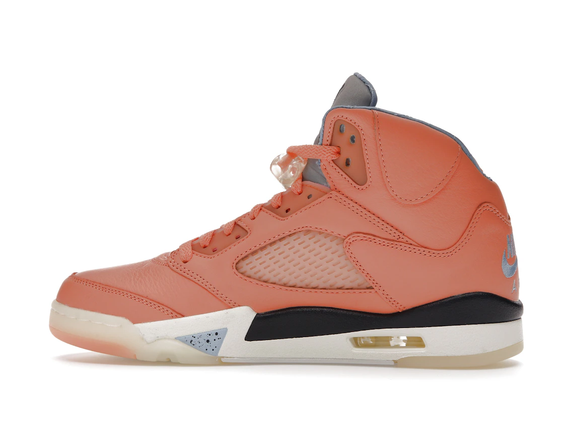 Vue 20 de Jordan 5 Retro DJ Khaled We The Best Crimson Bliss