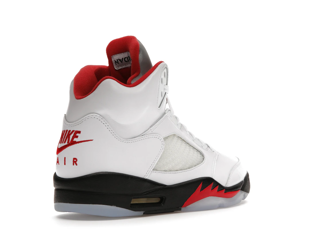 Vue 32 de Jordan 5 Retro Fire Red Silver Tongue (2020)